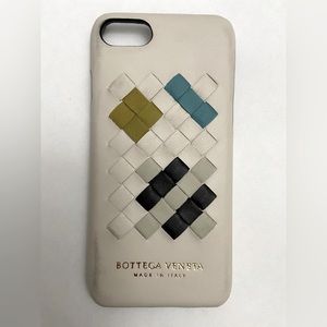 BOTTEGA VENETA Intrecciato Nappa Leather iPhone Case